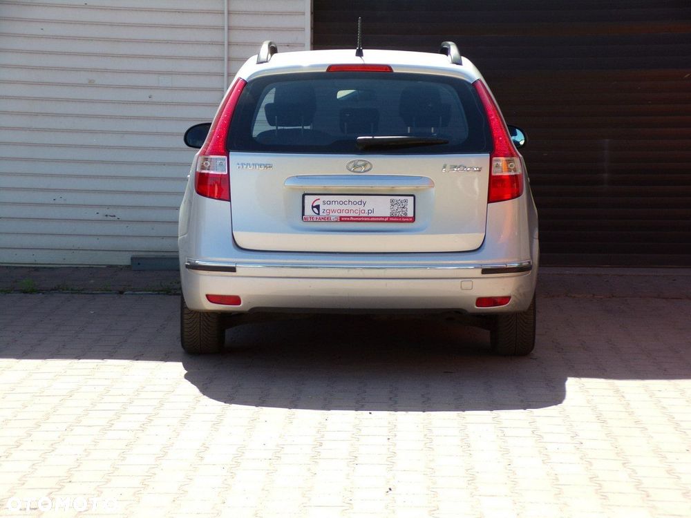 Hyundai i30 - 12