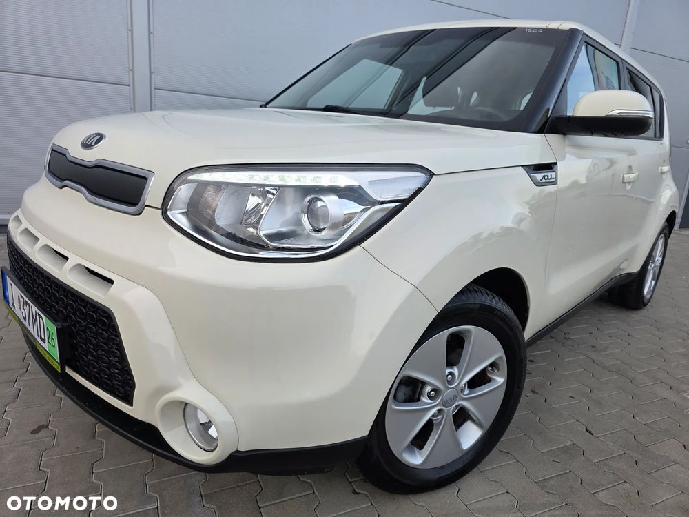 Kia Soul 1.6 GDI White&Red Edition - 10