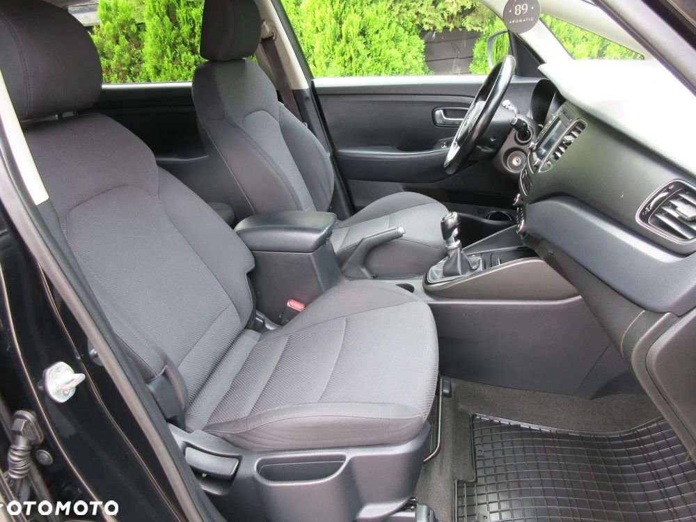 Kia Carens 1.7 CRDi Spirit - 15