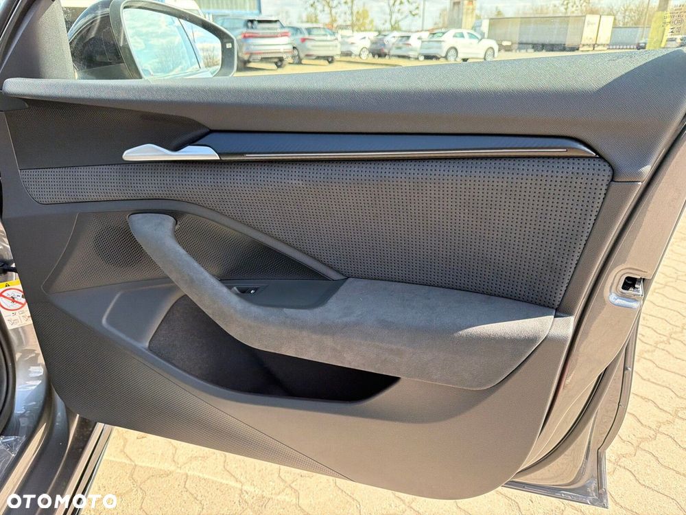 Skoda Superb 2.0 TSI Sportline DSG - 18