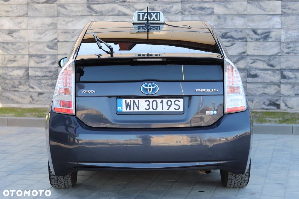 Toyota Prius - 6