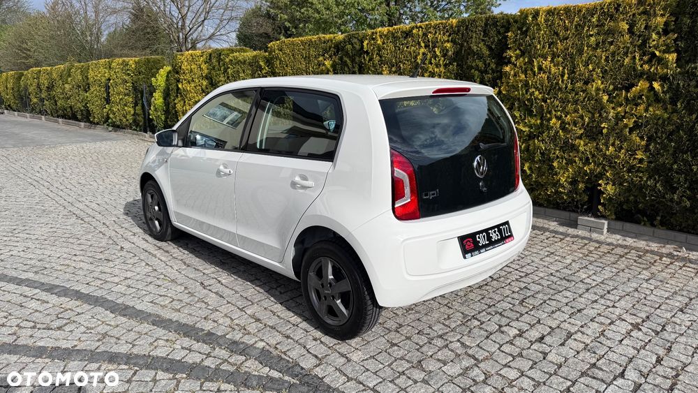 Volkswagen up! - 12