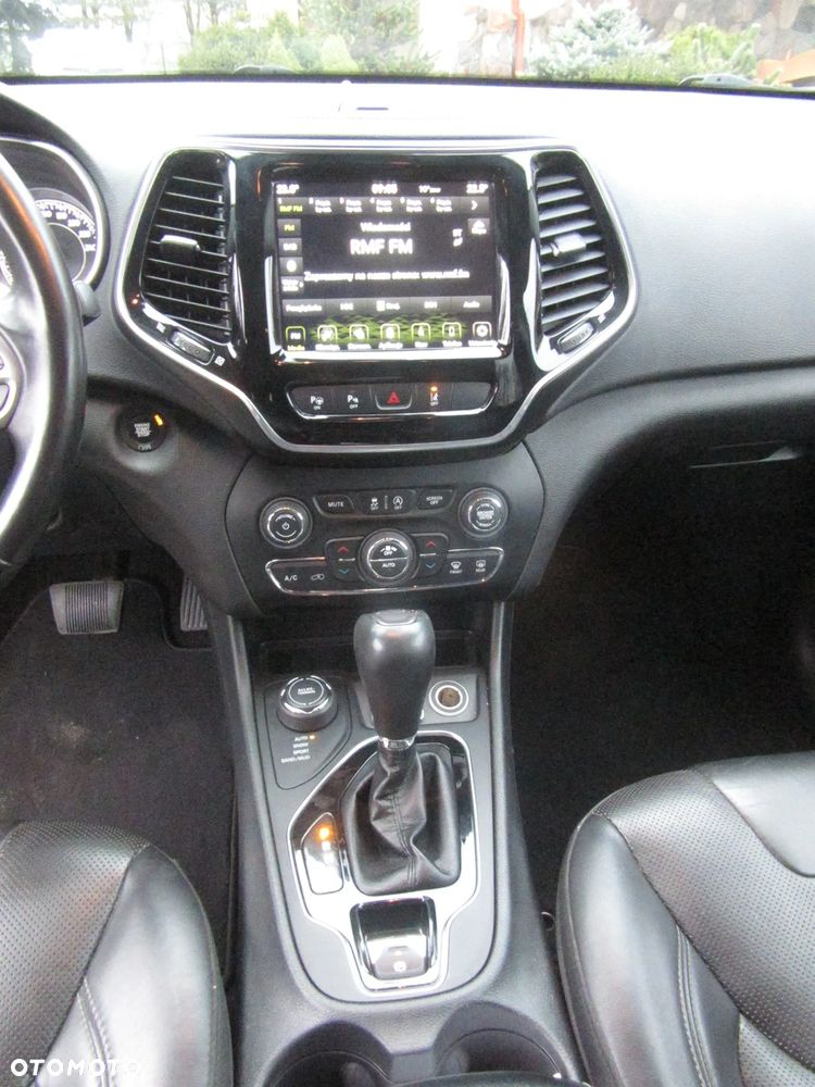 Jeep Cherokee 2.2 MJ II Automatik Limited - 18