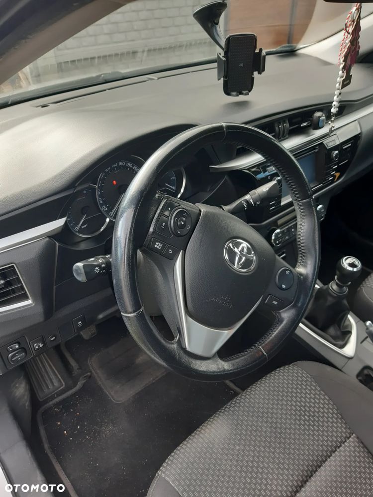 Toyota Corolla 1.6 Active - 4