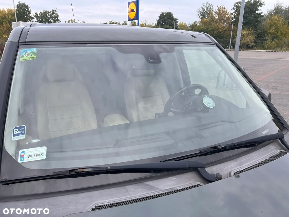 Land Rover Discovery - 17