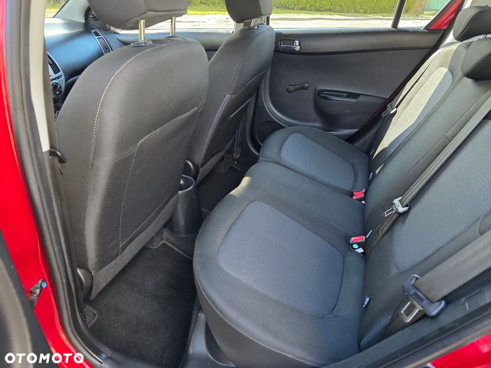 Hyundai i20 1.2 Trend - 9