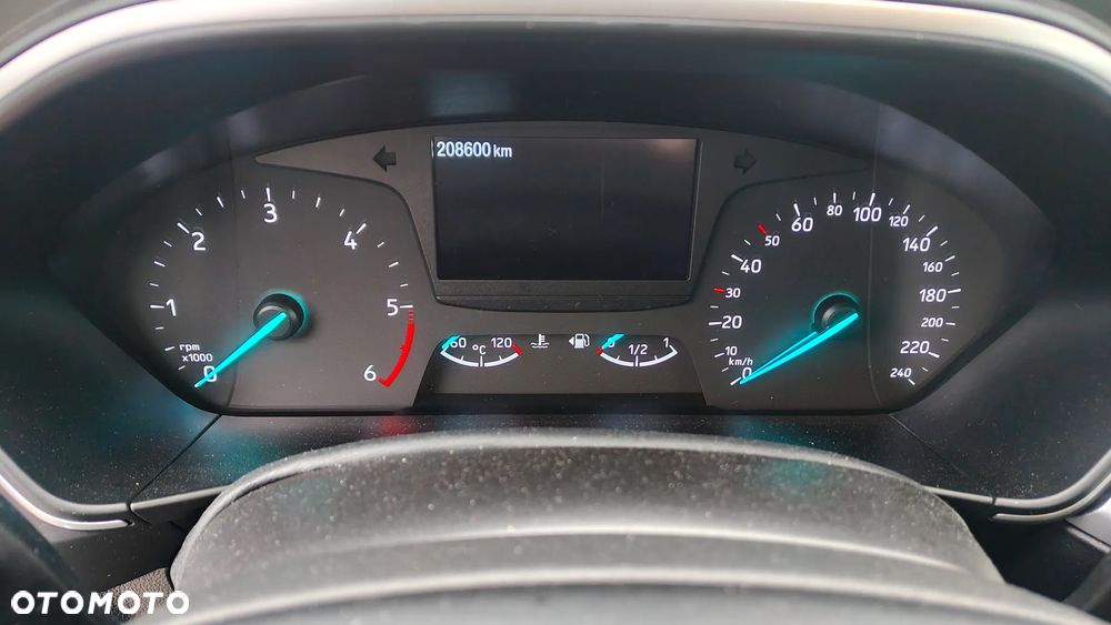 Ford Focus 1.5 EcoBlue SCR Titanium - 11