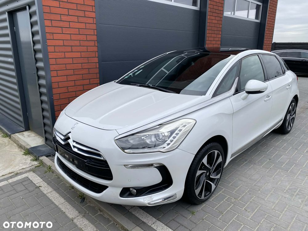 Citroën DS5 HDi 165 SportChic - 35