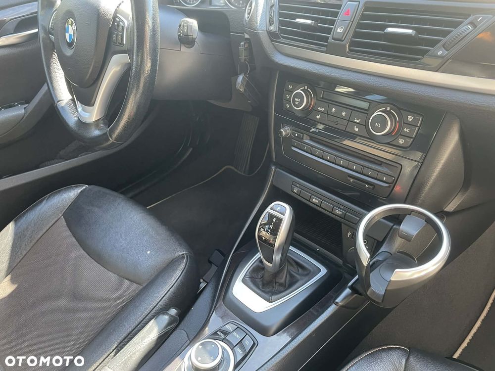 BMW X1 sDrive18d xLine - 7