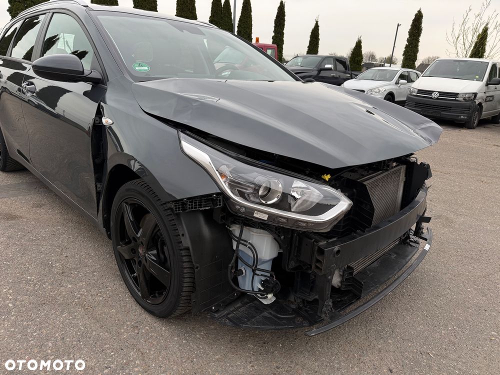 Kia Ceed 1.0 T-GDI 100 OPF Vision - 3