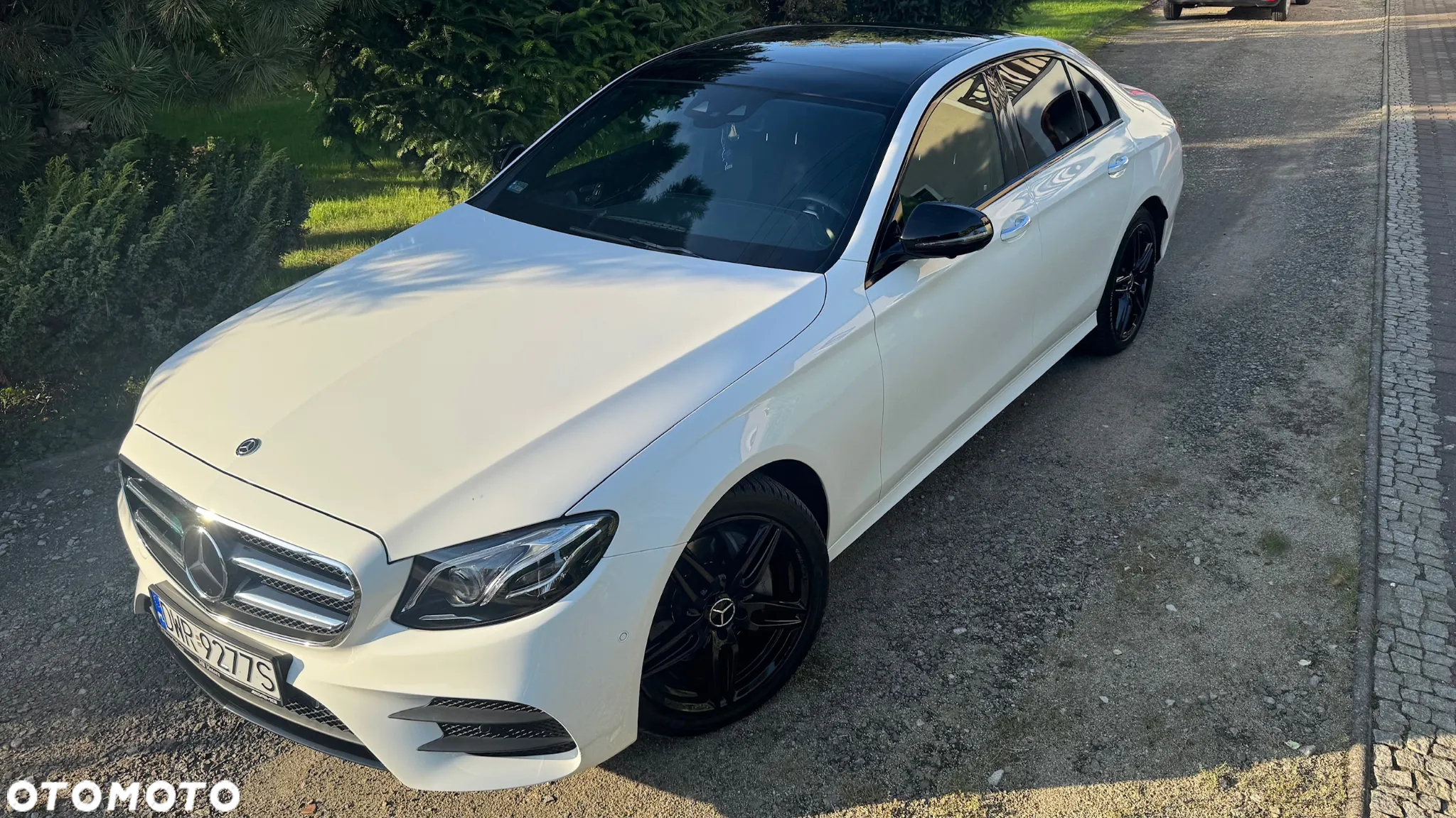 Mercedes-Benz Klasa E 220 d 4-Matic Business Edition 9G-TRONIC - 2