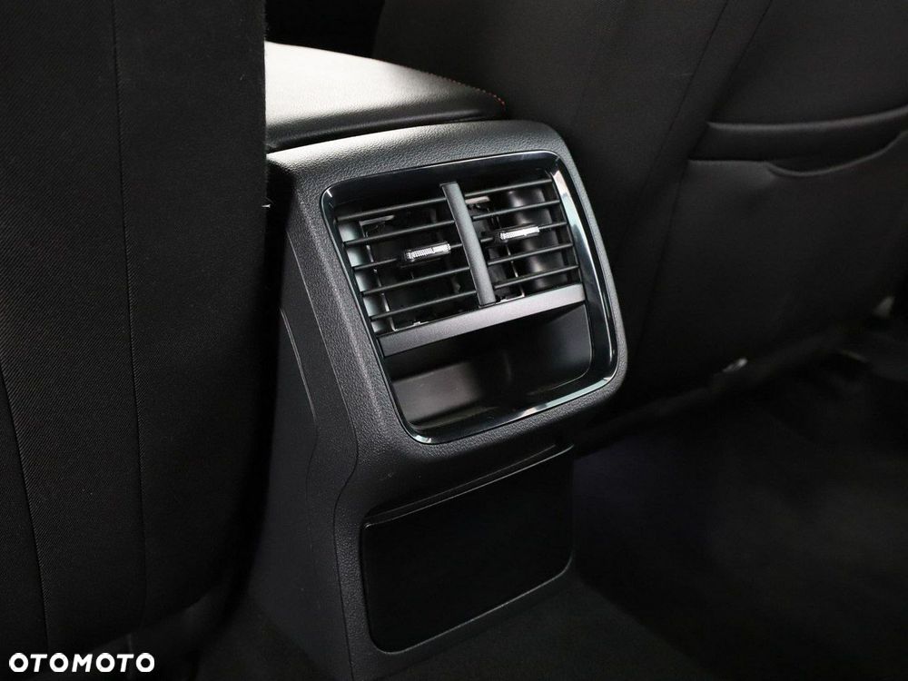 Skoda Octavia 2.0 TDI DSG RS - 39