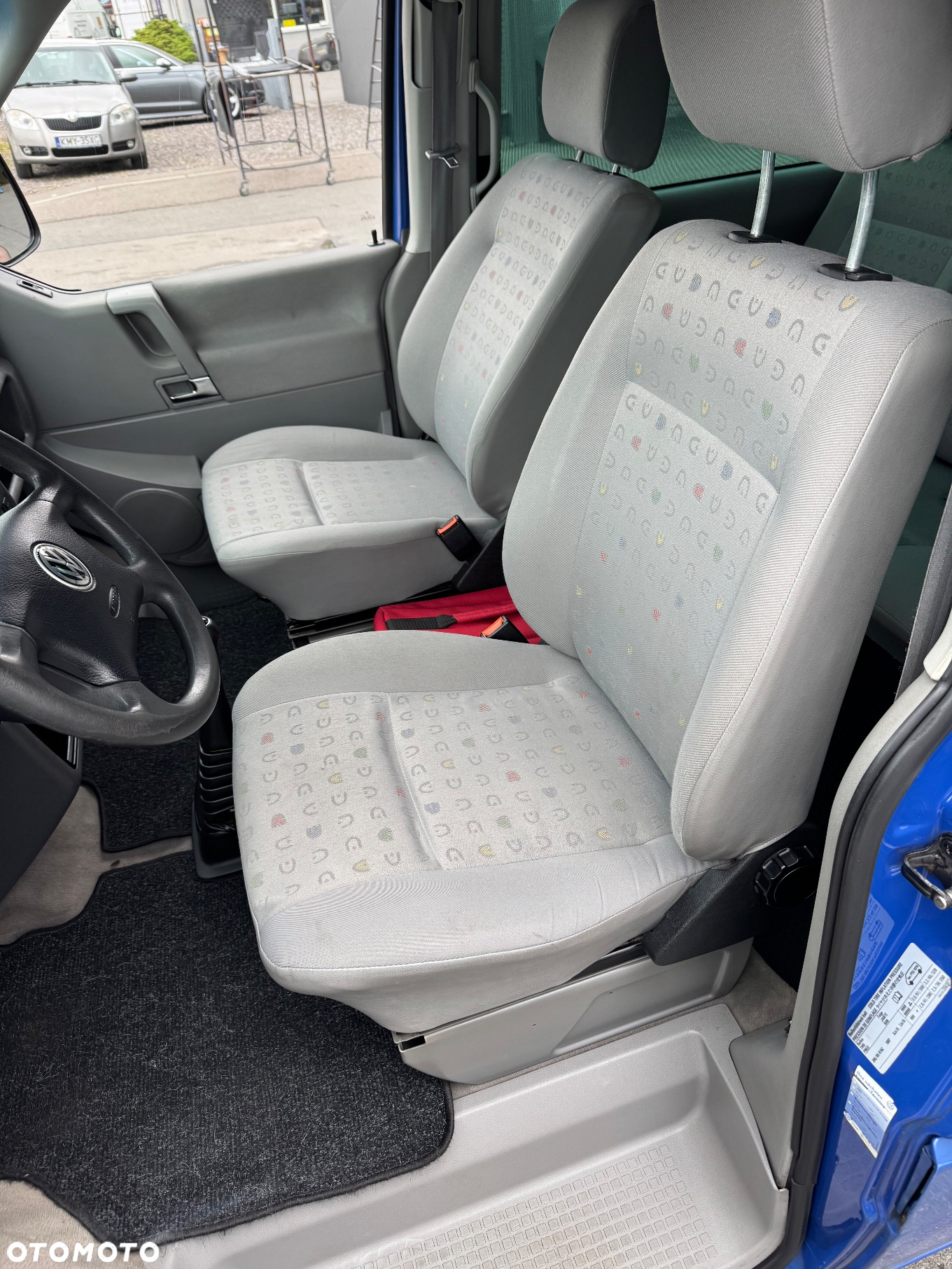 Volkswagen Caravelle TDI Basis / CL - 9