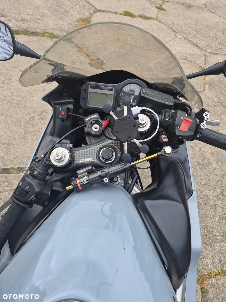 Honda CBR - 3