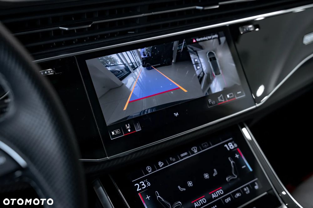 Audi SQ8 - 28