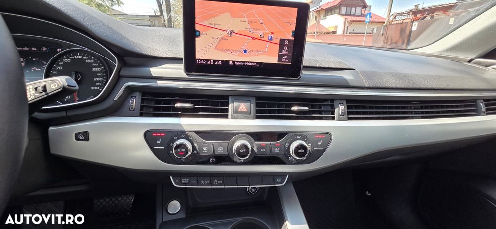 Audi A4 Avant 2.0 TDI S tronic - 25