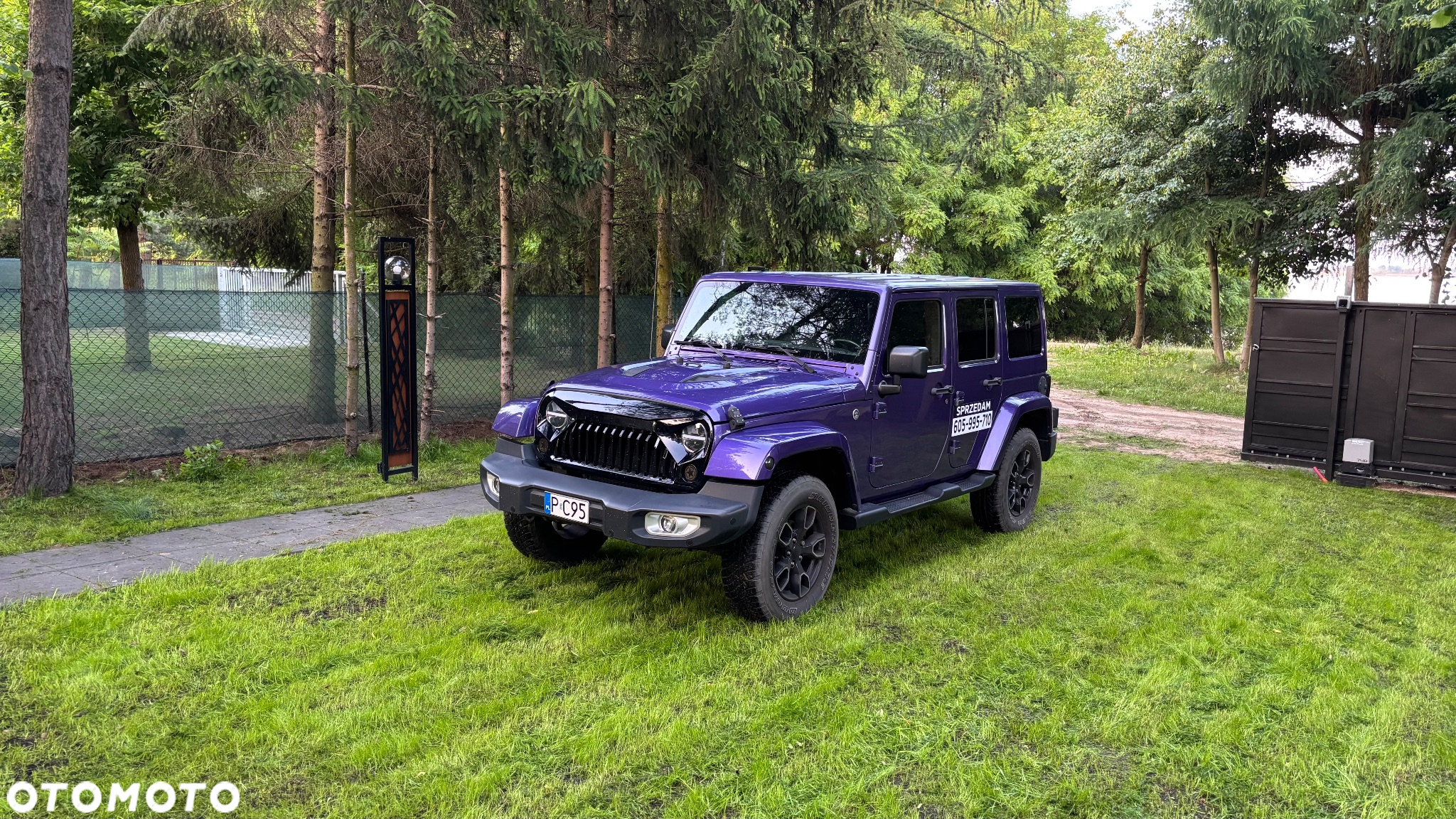 Jeep Wrangler - 8