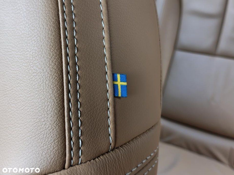 Volvo XC 40 - 20