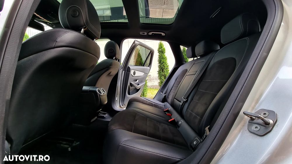 Mercedes-Benz GLC 250 d 4Matic 9G-TRONIC AMG Line - 10