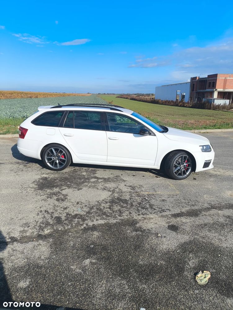 Skoda Octavia 2015 photo 3