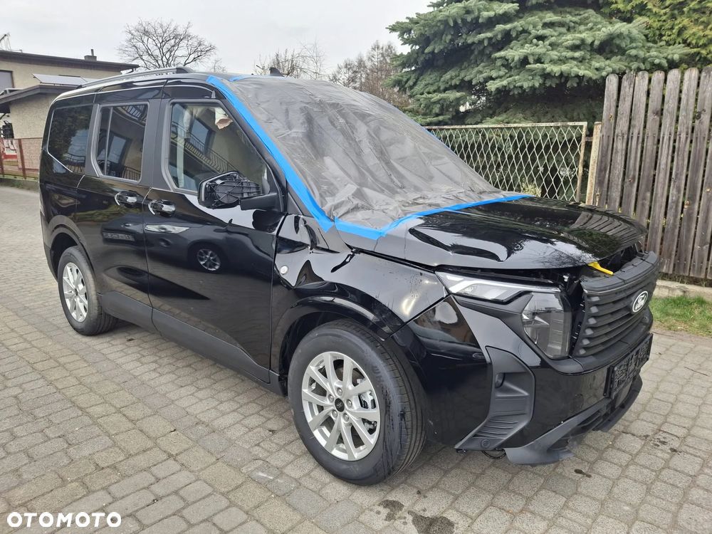 Ford Tourneo Courier 1.0 EcoBoost ACTIVE - 5