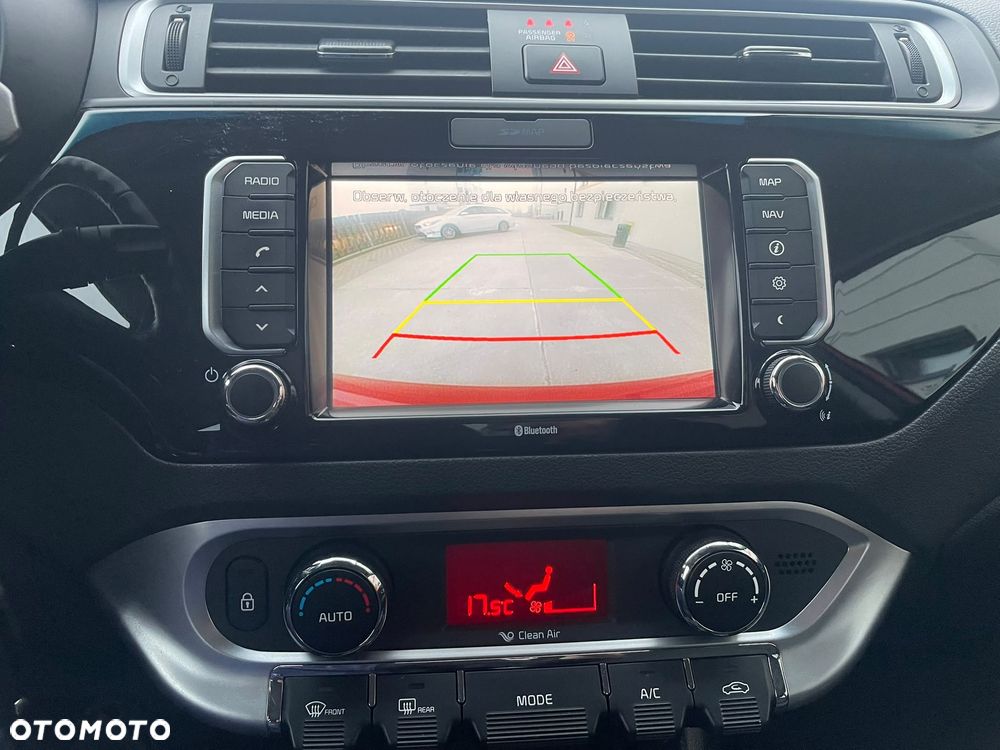 Kia Rio - 13