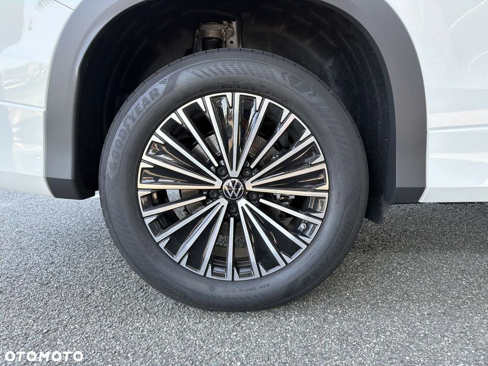 Volkswagen Tayron 1.5 TSI eHybrid PHEV 150kW Elegance DSG - 19