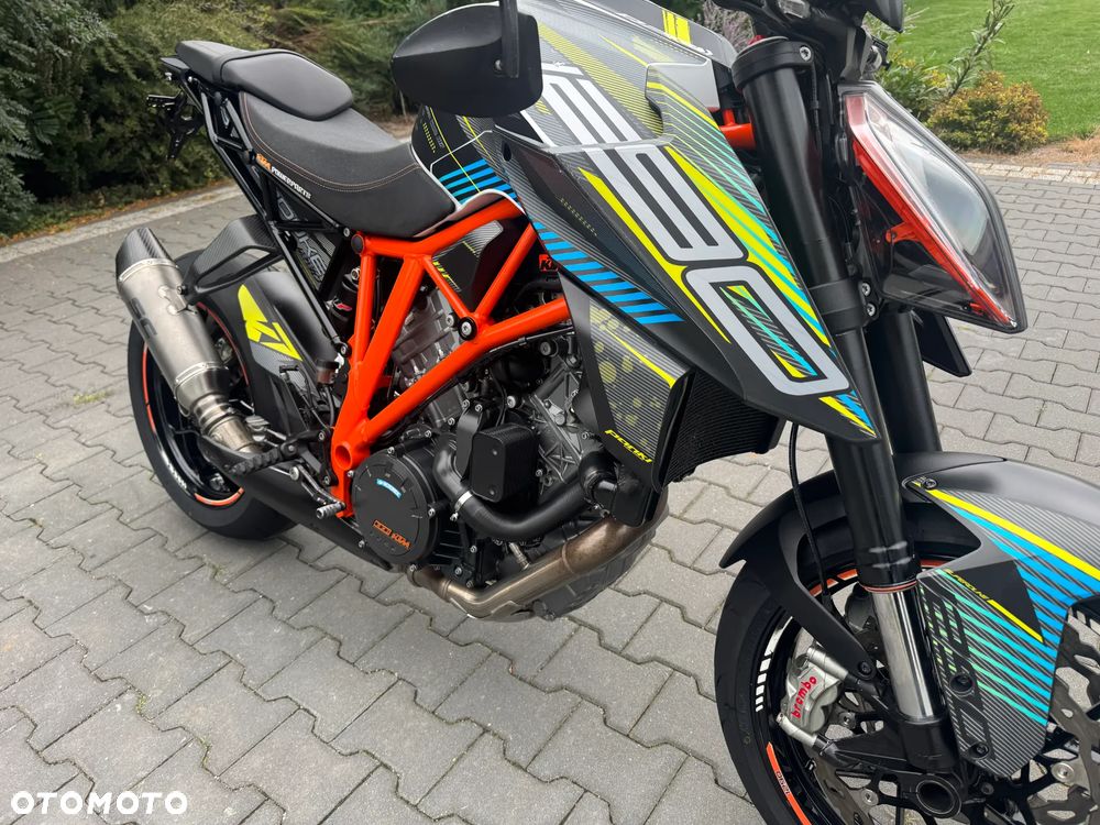 KTM Super Duke - 20