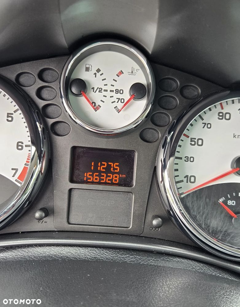 Peugeot 207 CC - 15