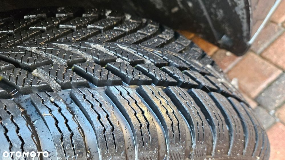 Citroën C4 1.6 VTi Exclusive - 25