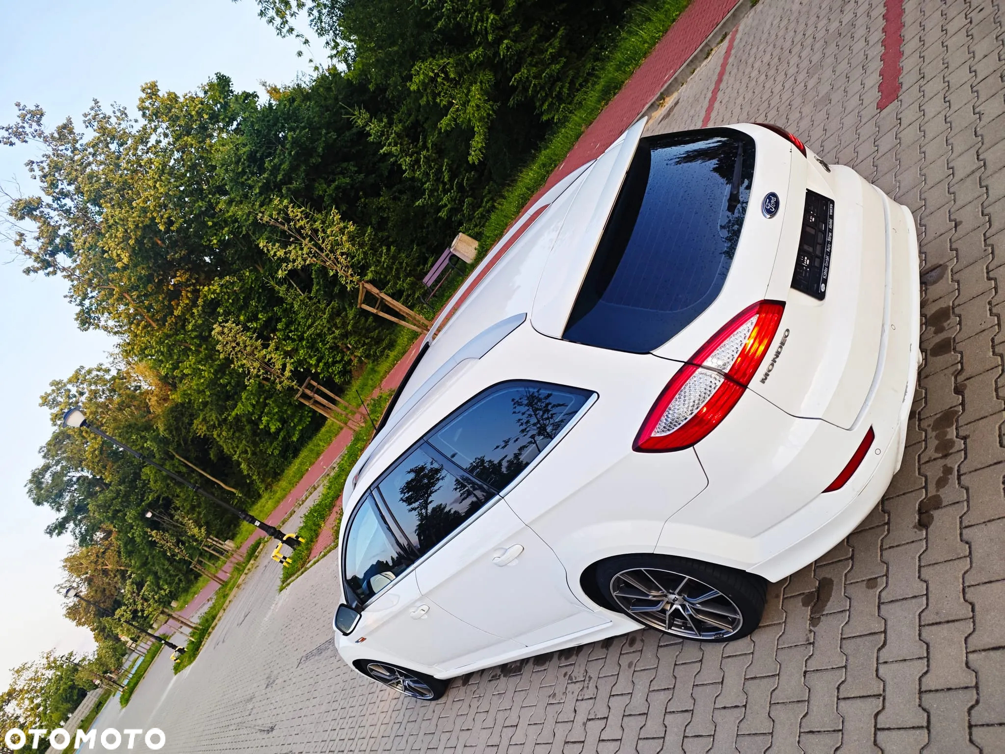 Ford Mondeo 2.0 TDCI ECOnetic Business Edition - 5