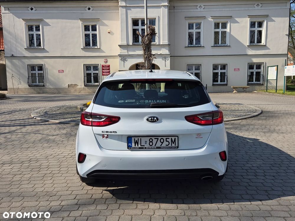 Kia Ceed 1.4 M - 12