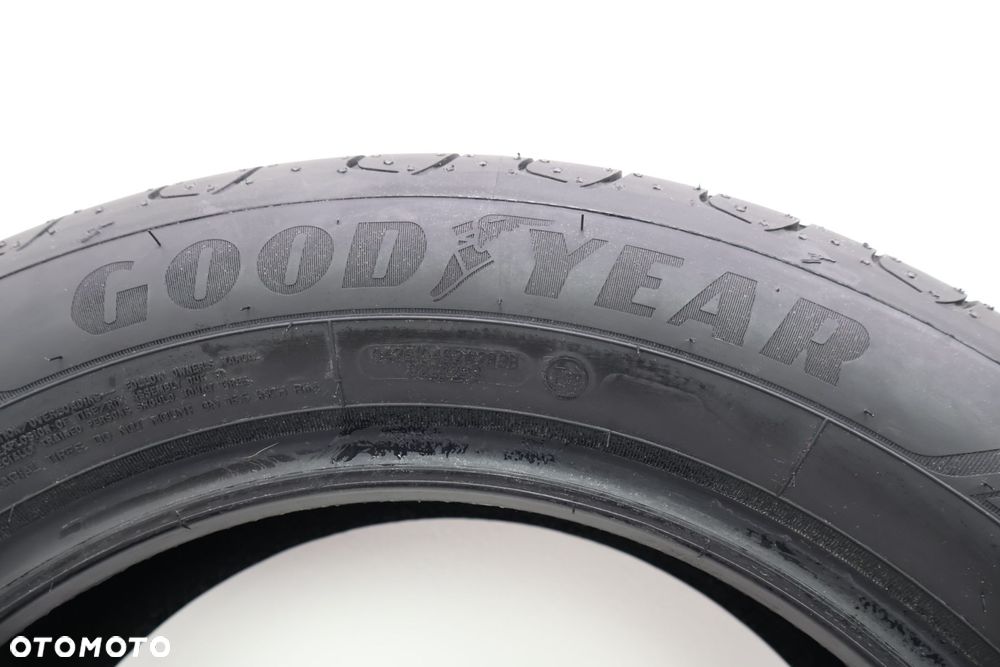 OPONY GOODYEAR EFFICIENT GRIP PERFORMANCE 2 215/55/16 - 5