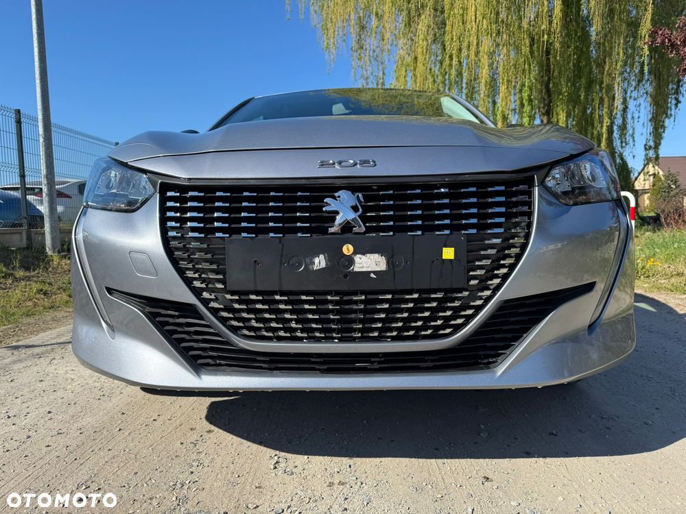 Peugeot 208 - 19