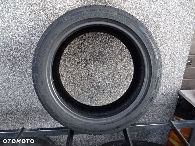 195/45/R16 84V XL Barum Bravuris 5HM - 5