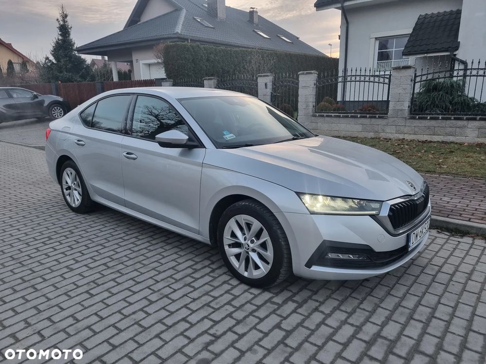 Skoda Octavia 2.0 TDI Selection - 5