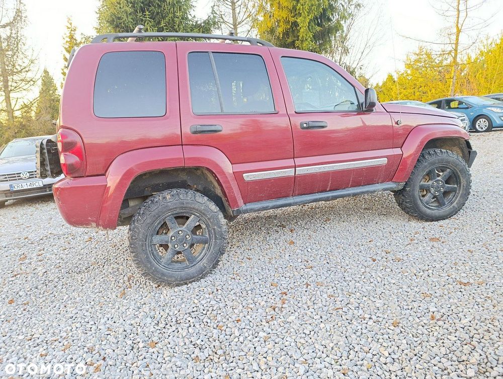 Jeep Cherokee - 5
