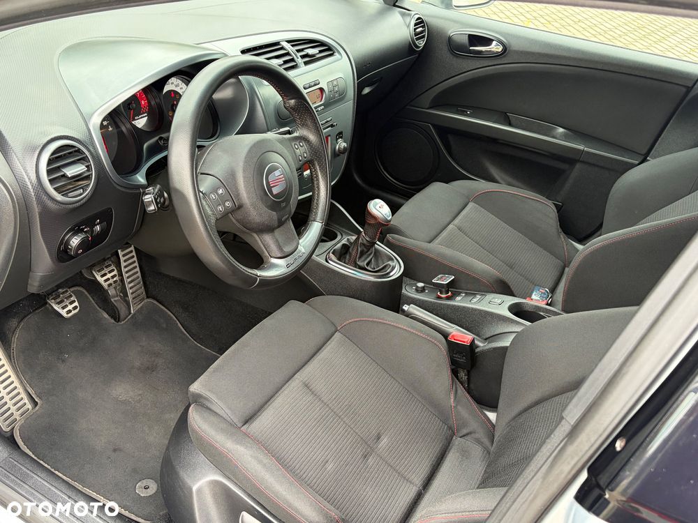 Seat Leon 2.0 T FSI Cupra R - 15