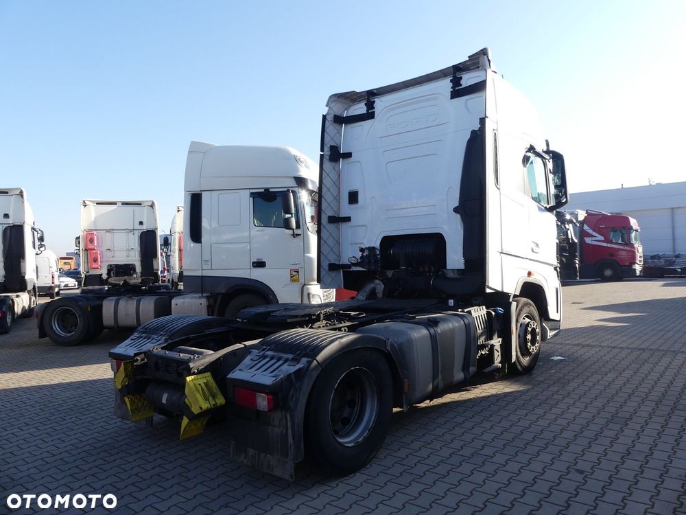 Ford F-MAX 500 - 11