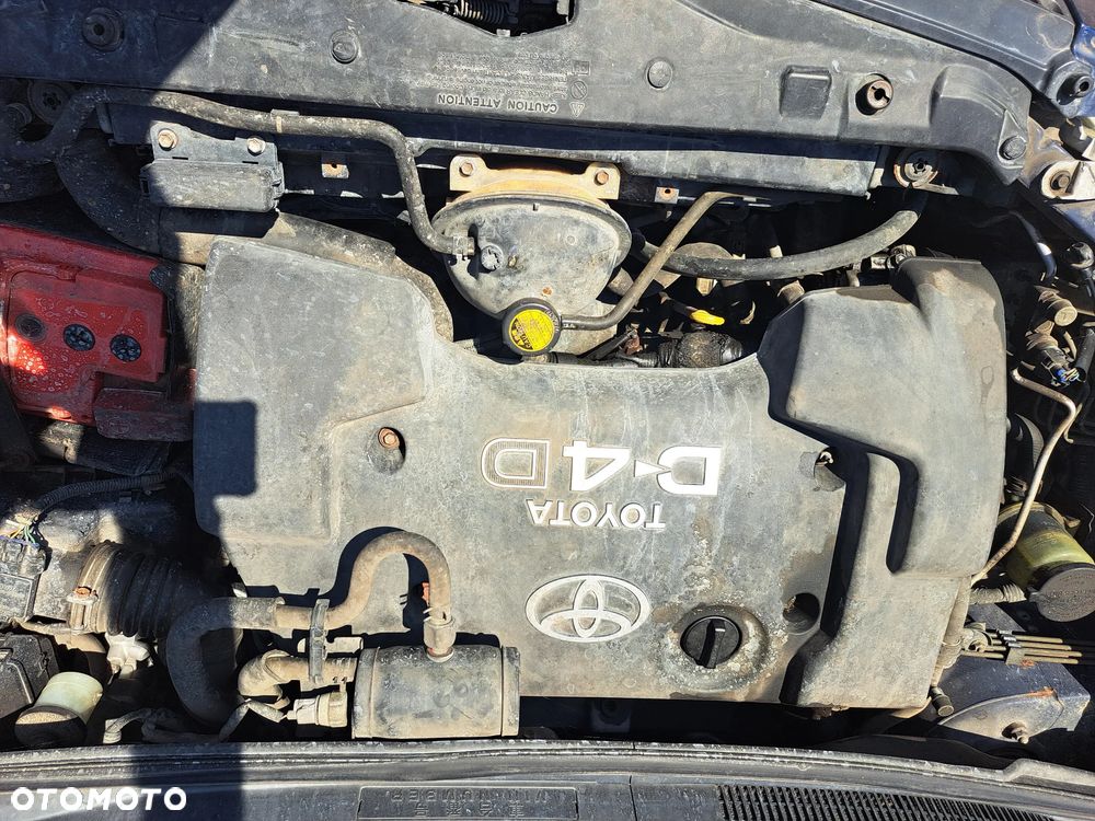 TOYOTA COROLLA VERSO 2.0D D4D 90KM 2003R - CZĘŚCI !!! - 11