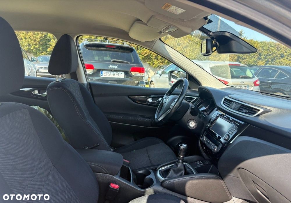 Nissan Qashqai - 11