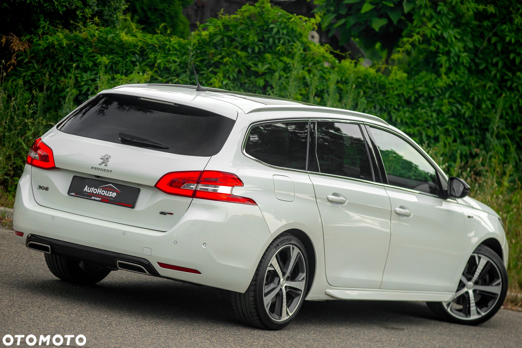 Peugeot 308 SW PureTech 225 GPF EAT8 Stop & Start GT - 13