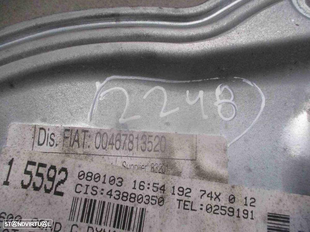 Elevador Sem Motor 00467813520 FIAT STILO SW 2003 1.6 16V 105CV 5P PRETO TD - 3