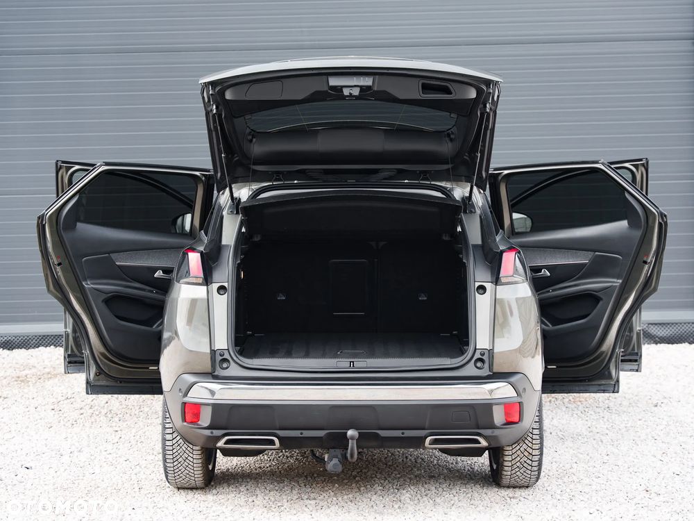 Peugeot 3008 1.5 BlueHDi Allure S&S - 15