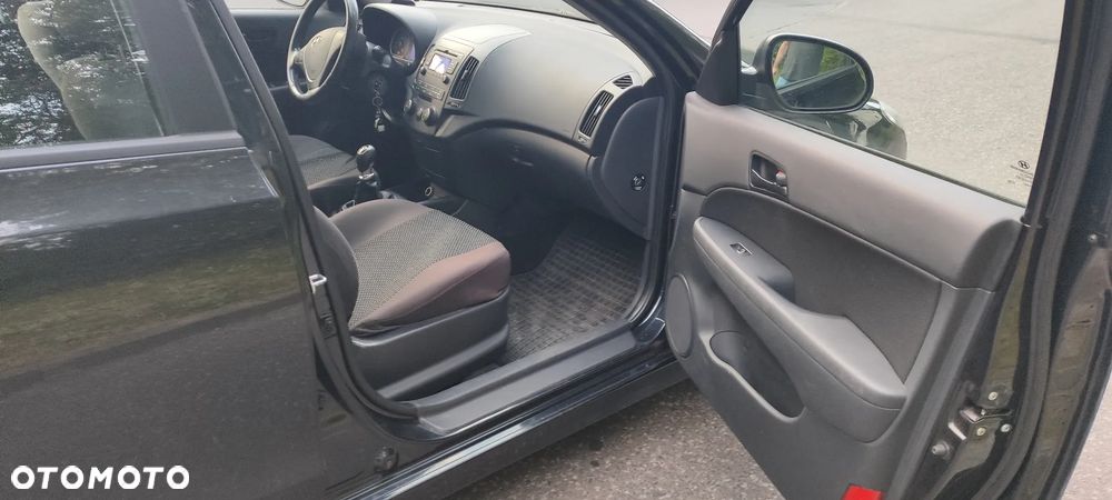 Hyundai i30 1.4 Comfort - 8