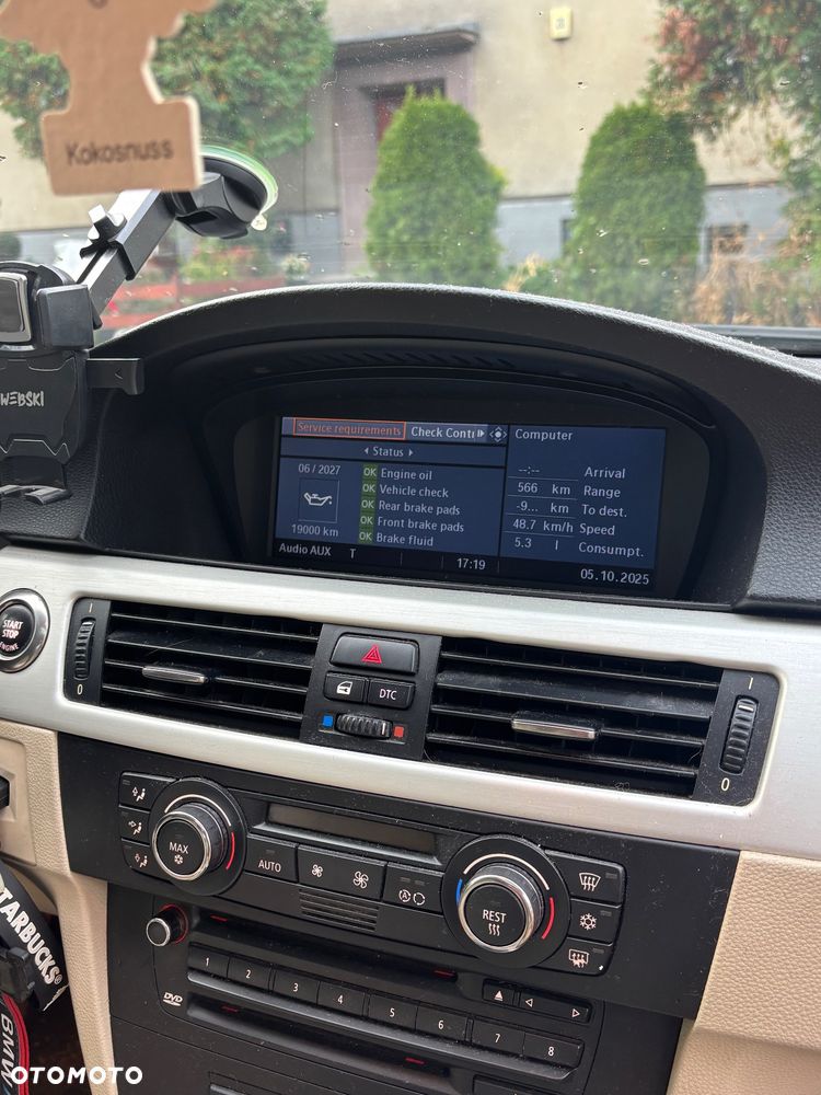 BMW Seria 3 320d - 9