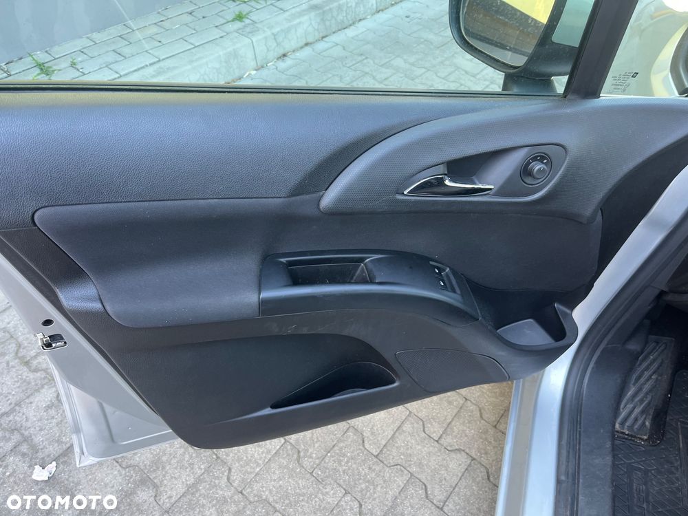 Opel Meriva 1.4 Active - 14