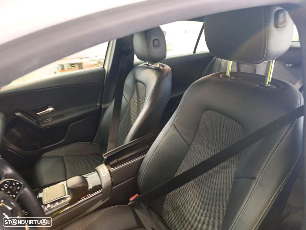 Mercedes-Benz A 250 e Style Plus - 5