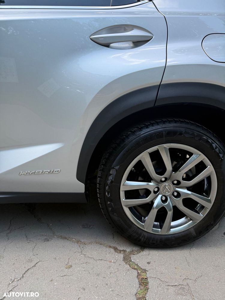 Lexus Seria NX 300h AWD Luxury - 5