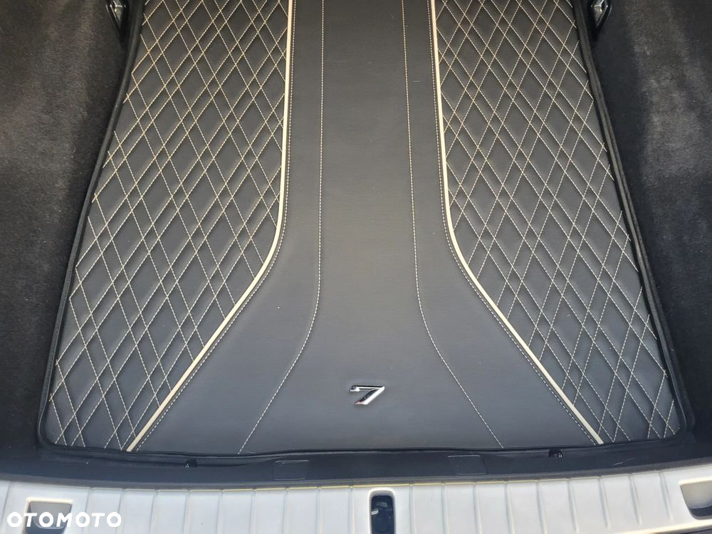 BMW Seria 7 740d xDrive mHEV sport - 10